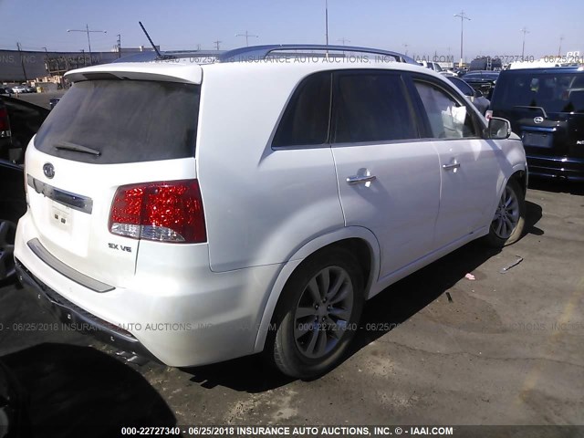 5XYKW4A22DG358635 - 2013 KIA SORENTO SX WHITE photo 4