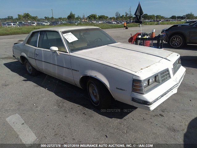 1G2AD27A9BP555434 - 1981 PONTIAC LEMANS WHITE photo 1