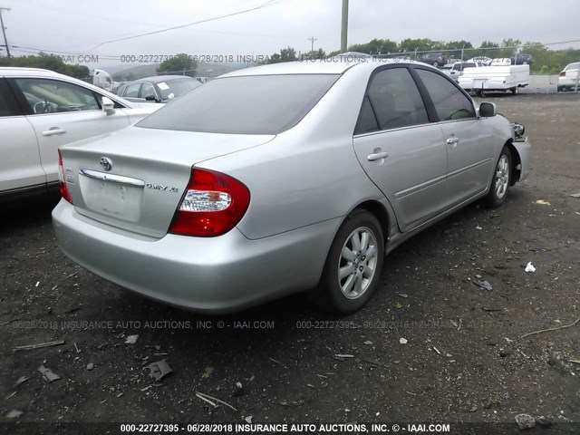 4T1BE32K44U857202 - 2004 TOYOTA CAMRY LE/XLE/SE 银色 照片 4