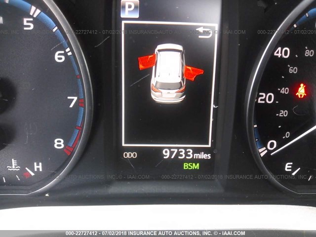 2T3WFREV3JW439689 - 2018 TOYOTA RAV4 ADVENTURE/XLE GRAY photo 7