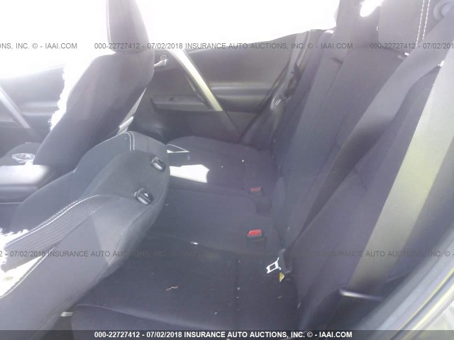 2T3WFREV3JW439689 - 2018 TOYOTA RAV4 ADVENTURE/XLE GRAY photo 8