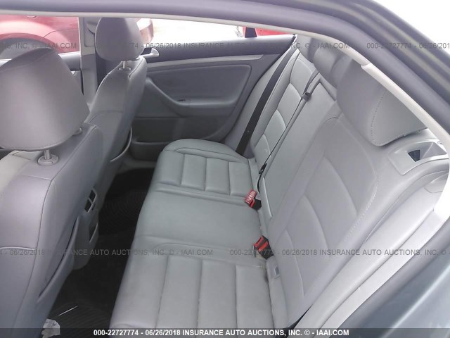 3VWEF71K17M182079 - 2007 VOLKSWAGEN JETTA WOLFSBURG 灰色 照片 8