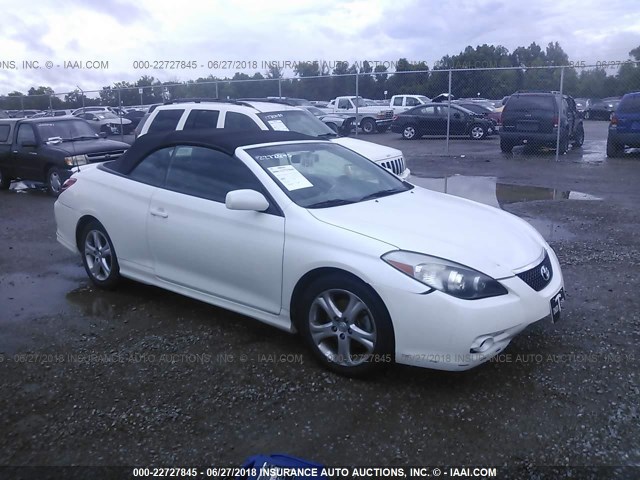 4T1FA38P47U120411 - 2007 TOYOTA CAMRY SOLARA SE/SLE WHITE photo 1
