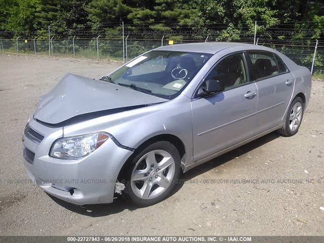 1G1ZG57B99F260455 - 2009 CHEVROLET MALIBU LS ვერცხლისფერი ფოტო 2