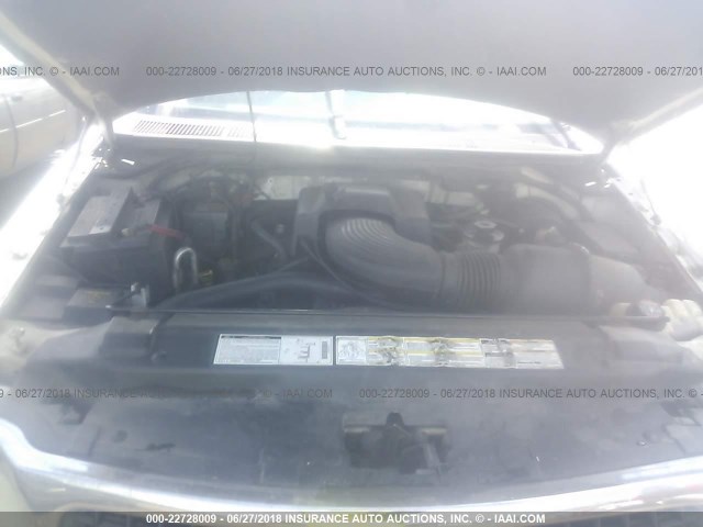 1FMPU16L7YLA60521 - 2000 FORD EXPEDITION XLT WHITE photo 10