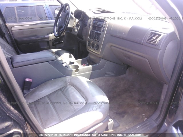 1FMZU73E34UB92875 - 2004 FORD EXPLORER XLT/XLT SPORT/NBX 黑色 照片 5