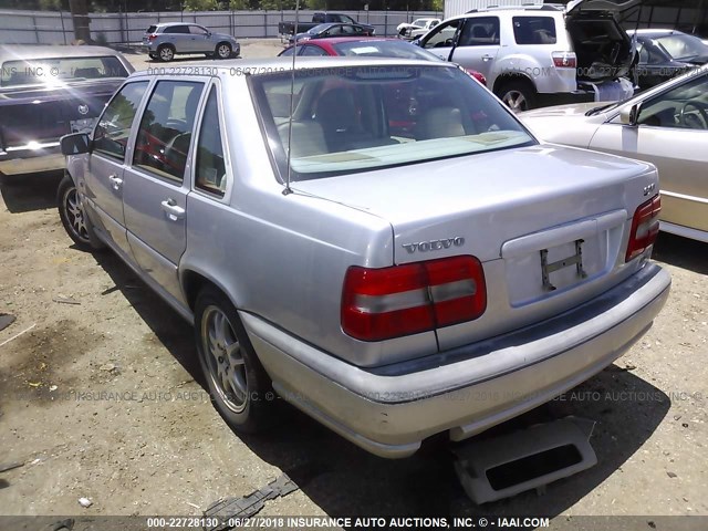 YV1LS56D4Y2668151 - 2000 VOLVO S70 GLT/SE SILVER photo 3