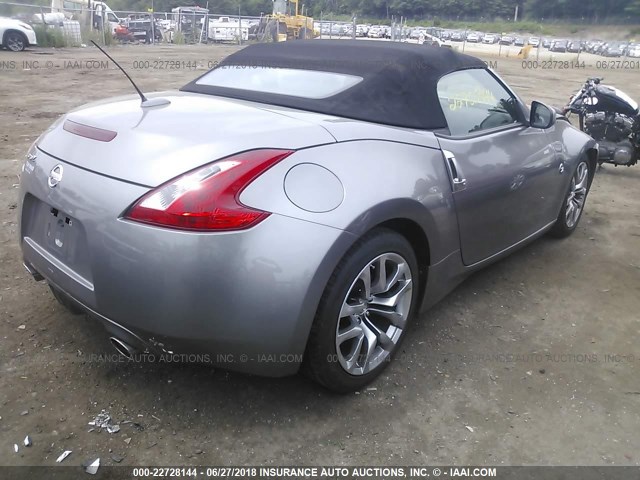 JN1AZ4FH4AM304606 - 2010 NISSAN 370Z GRAY photo 4