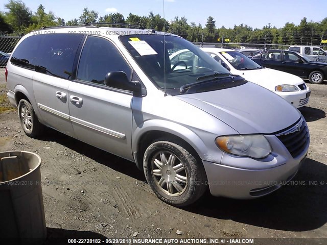 2C4GP54L65R412688 - 2005 CHRYSLER TOWN & COUNTRY TOURING SILVER photo 1