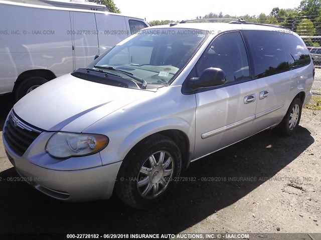 2C4GP54L65R412688 - 2005 CHRYSLER TOWN & COUNTRY TOURING SILVER photo 2