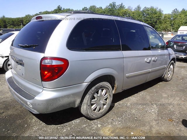 2C4GP54L65R412688 - 2005 CHRYSLER TOWN & COUNTRY TOURING SILVER photo 4