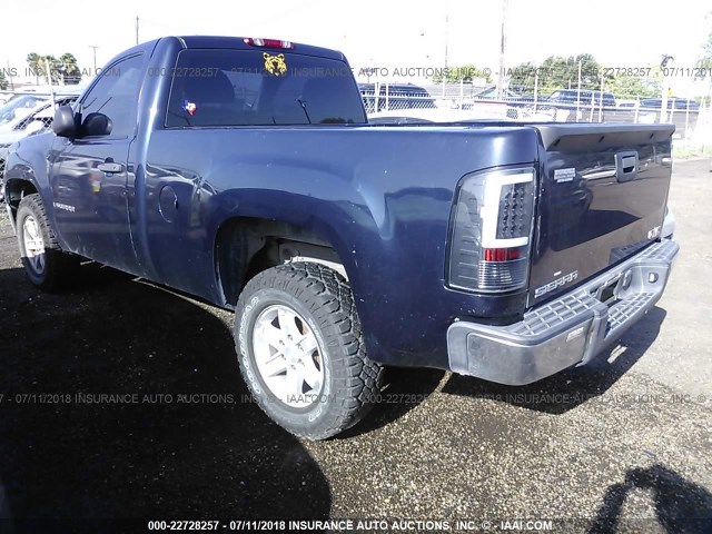 1GTEC14X98Z206158 - 2008 GMC SIERRA C1500 BLUE photo 3