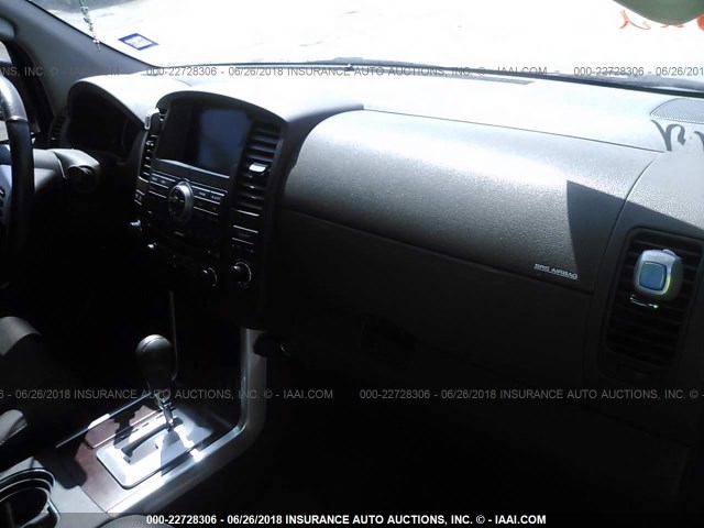 5N1AR1NN5AC605230 - 2010 NISSAN PATHFINDER S/LE/SE GRAY photo 5