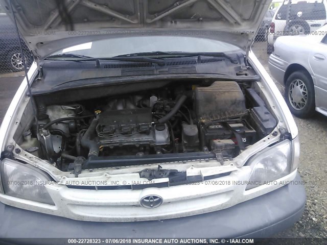 4T3ZF13C7XU108901 - 1999 TOYOTA SIENNA LE/XLE WHITE photo 10