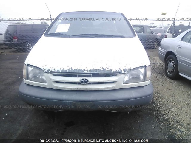 4T3ZF13C7XU108901 - 1999 TOYOTA SIENNA LE/XLE WHITE photo 6