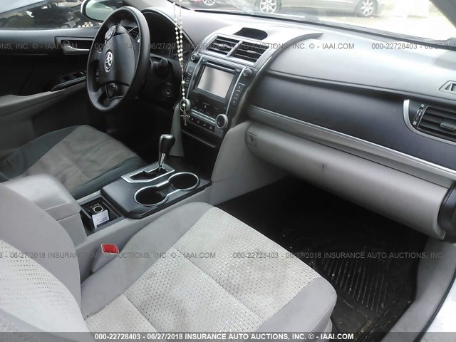 4T1BF1FKXDU658554 - 2013 TOYOTA CAMRY L/SE/LE/XLE Ağ foto 5