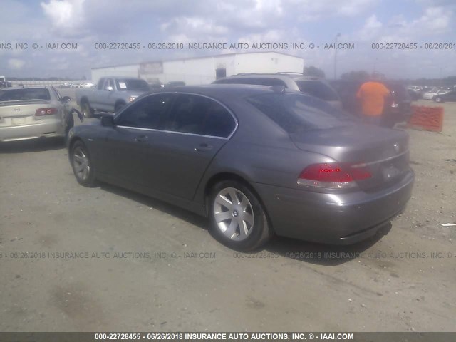 WBAHL83576DT05302 - 2006 BMW 750 I GRAY photo 3