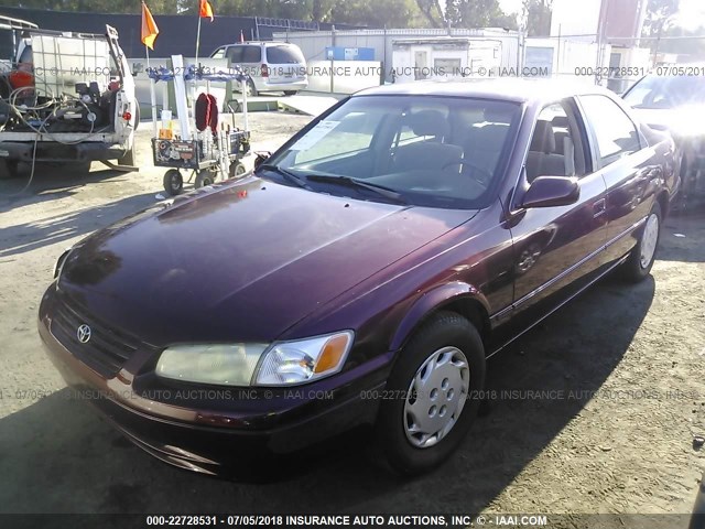 4T1BG22K2XU507544 - 1999 TOYOTA CAMRY CE/LE/XLE RED photo 2