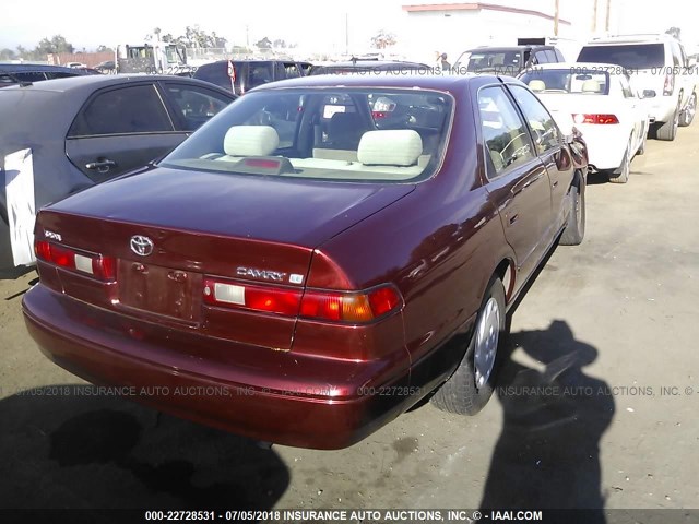 4T1BG22K2XU507544 - 1999 TOYOTA CAMRY CE/LE/XLE RED photo 4