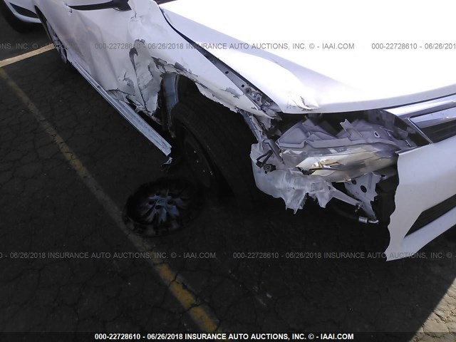 4T1BF1FK1CU518813 - 2012 TOYOTA CAMRY SE/LE/XLE WHITE photo 6
