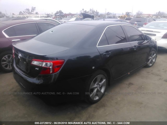 4T1BF1FK3DU285194 - 2013 TOYOTA CAMRY L/SE/LE/XLE 灰色 照片 4