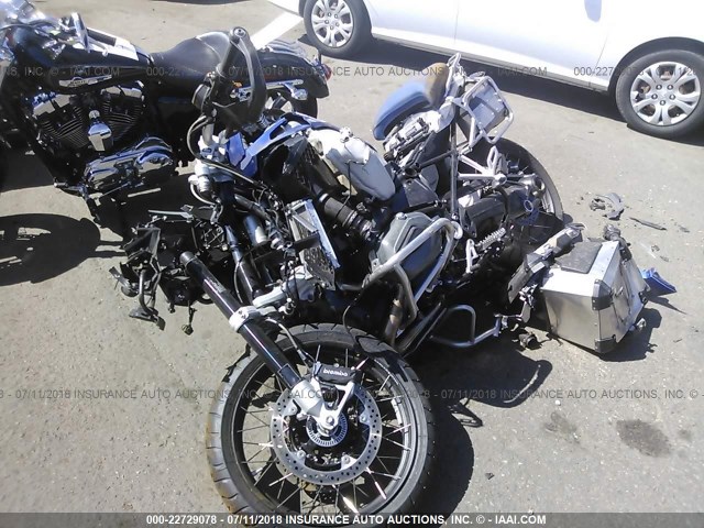 WB10A1206FZ098470 - 2015 BMW R1200 GS ADVENTURE BLUE photo 2