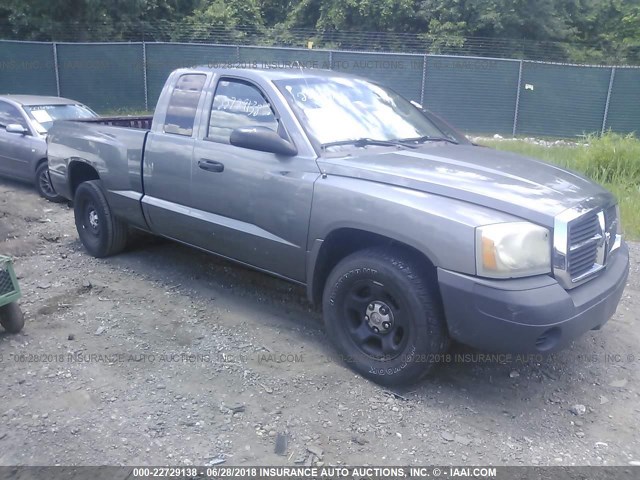 1D7HE22K45S180517 - 2005 DODGE DAKOTA ST GRAY photo 1