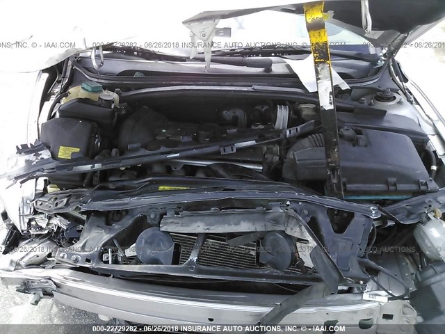 YV1RS61T742374011 - 2004 VOLVO S60 Srebrny zdjęcie 10