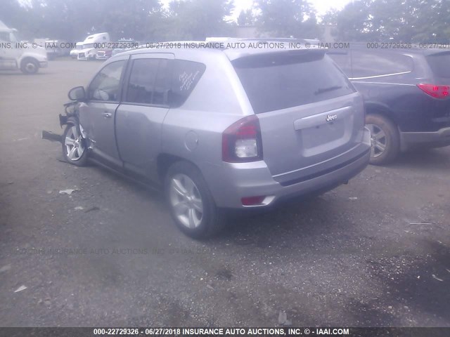 1C4NJCBAXGD611392 - 2016 JEEP COMPASS SPORT SILVER photo 3