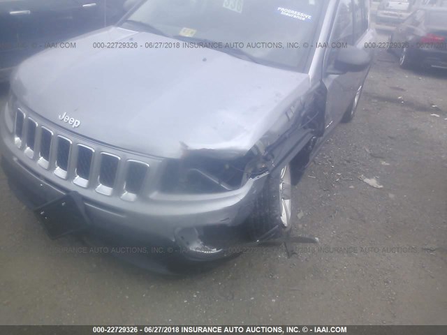 1C4NJCBAXGD611392 - 2016 JEEP COMPASS SPORT SILVER photo 6