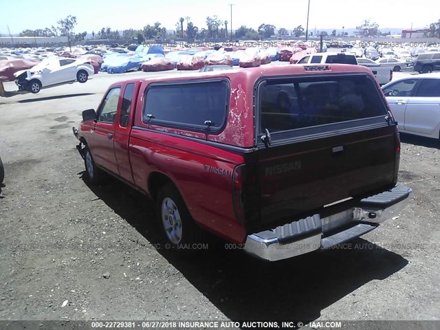 1N6DD26S7YC381704 - 2000 NISSAN FRONTIER KING CAB XE RED photo 3