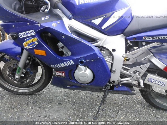 JYARJ04E1XA000678 - 1999 YAMAHA YZFR6 L BLUE photo 9