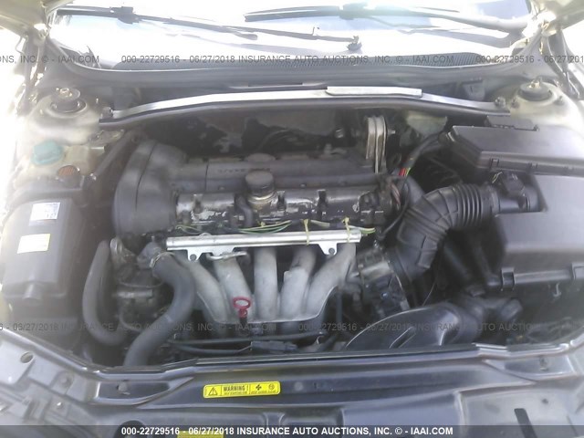 YV1SW61R112076723 - 2001 VOLVO V70 SILVER photo 10