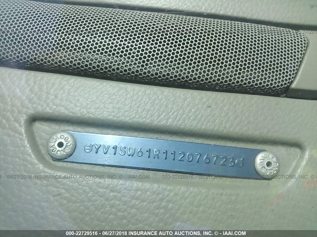 YV1SW61R112076723 - 2001 VOLVO V70 SILVER photo 9