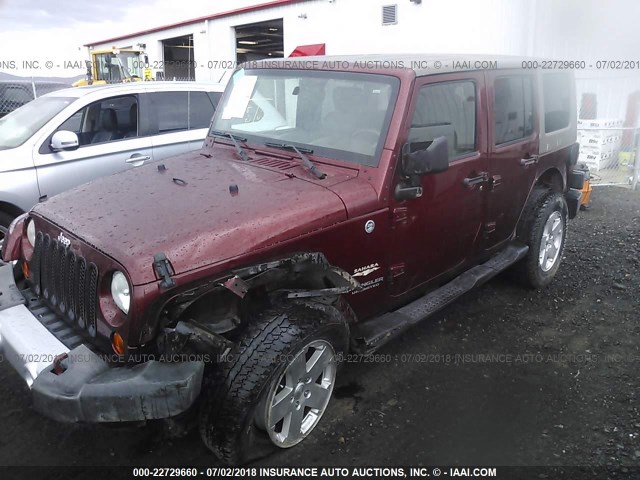 1J4GA59158L524513 - 2008 JEEP WRANGLER UNLIMITED SAHARA MAROON photo 2