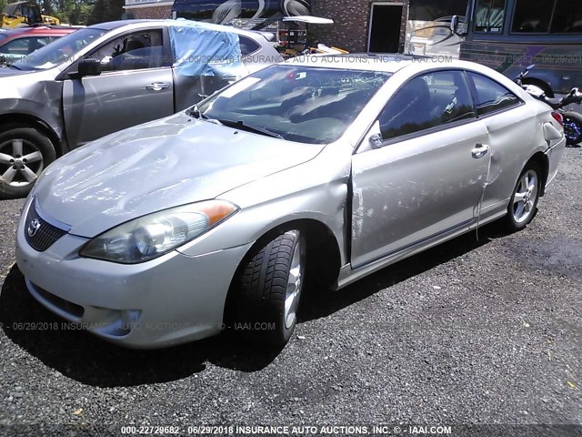 4T1CA38P44U002101 - 2004 TOYOTA CAMRY SOLARA SE/SLE SILVER photo 2