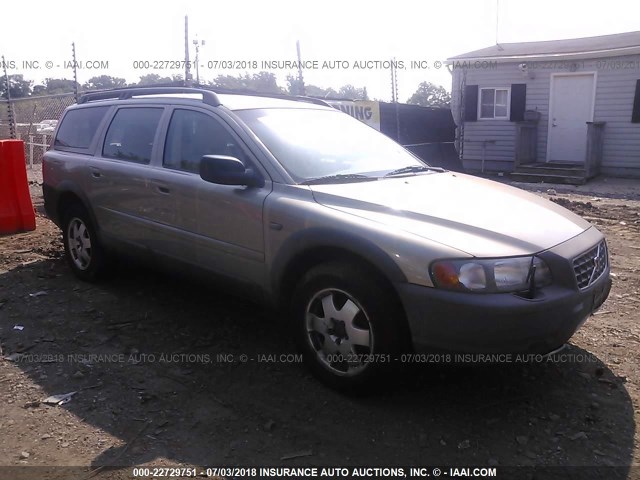 YV1SZ58D711015703 - 2001 VOLVO V70 XC GOLD photo 1