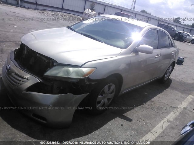 4T1BE46K97U082433 - 2007 TOYOTA CAMRY NEW GENERAT CE/LE/XLE/SE GOLD photo 2