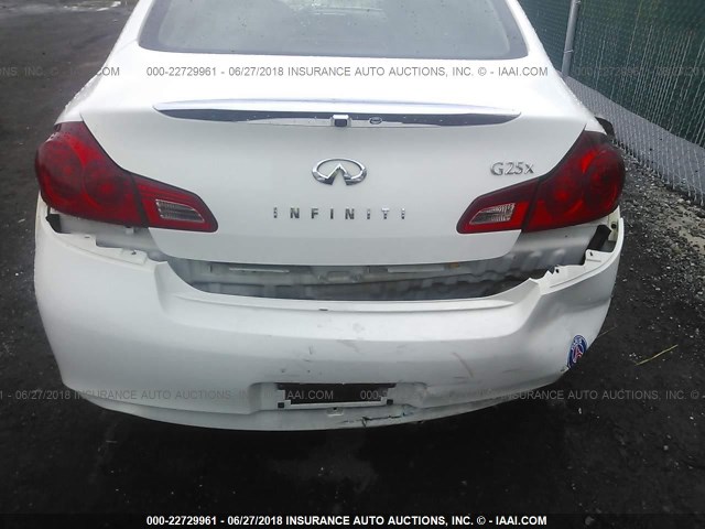 JN1DV6AR8CM731665 - 2012 INFINITI G25 WHITE photo 6