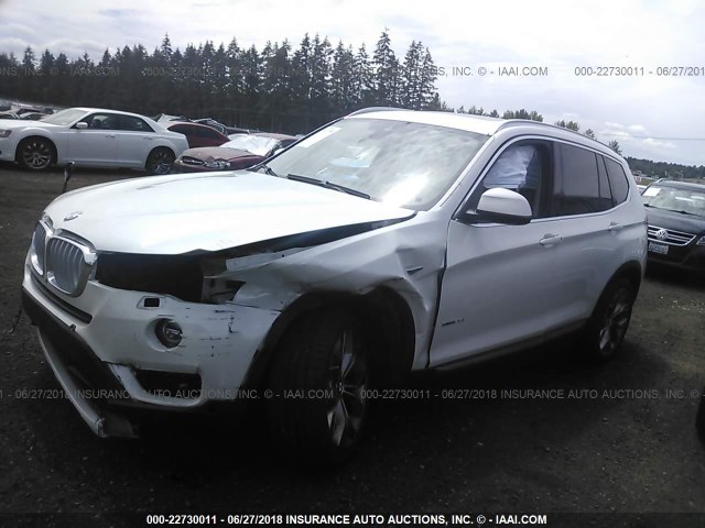 5UXWX9C5XH0T10345 - 2017 BMW X3 XDRIVE28I WHITE photo 2