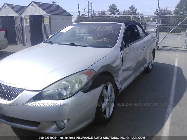 4T1FA38P24U026698 - 2004 TOYOTA CAMRY SOLARA SE/SLE ვერცხლისფერი ფოტო 6