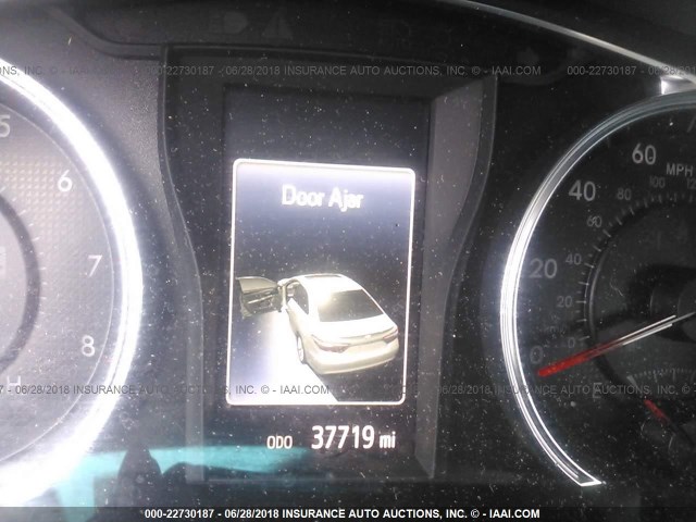 4T1BF1FK3HU680272 - 2017 TOYOTA CAMRY LE/XLE/SE/XSE BLUE photo 7