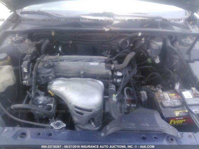 4T1BE32K33U649682 - 2003 TOYOTA CAMRY LE/XLE/SE ღია ლურჯი ფოტო 10