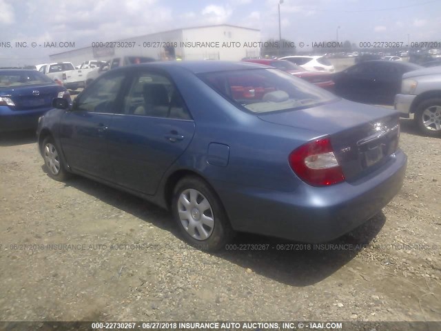 4T1BE32K33U649682 - 2003 TOYOTA CAMRY LE/XLE/SE ღია ლურჯი ფოტო 3