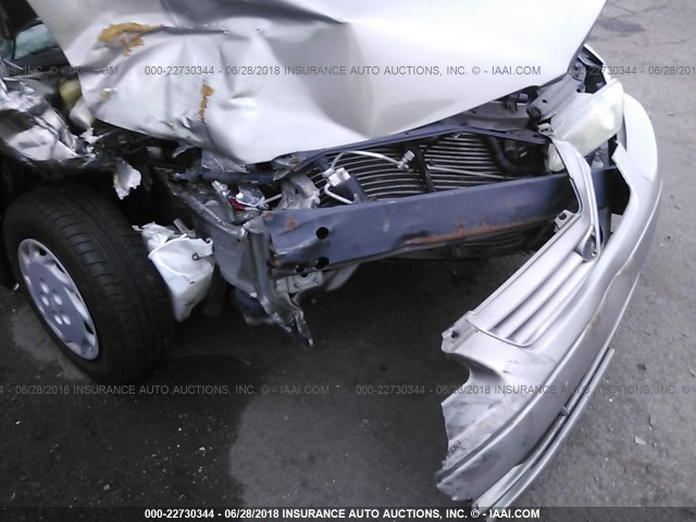 JT2BG22K5V0067496 - 1997 TOYOTA CAMRY LE/XLE BEIGE photo 6