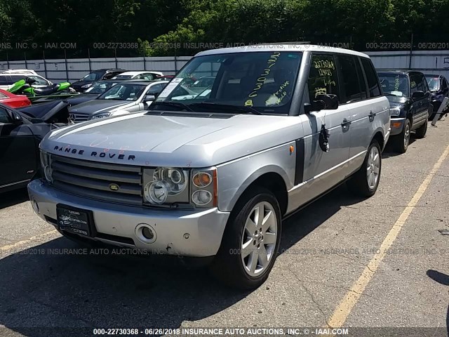 SALME11404A175447 - 2004 LAND ROVER RANGE ROVER HSE SILVER photo 2