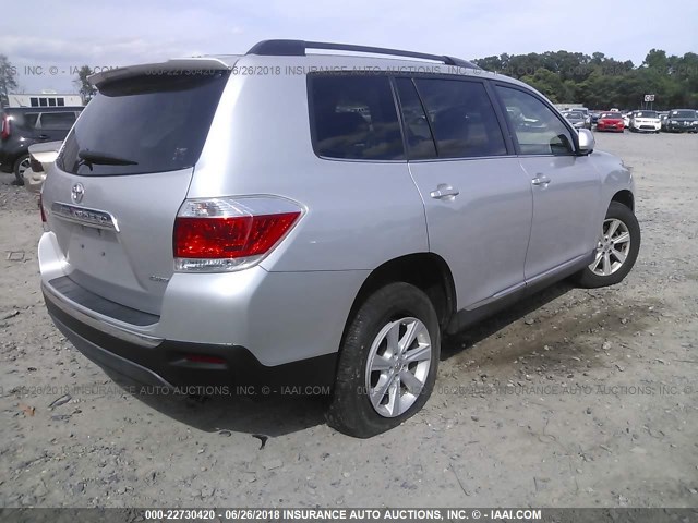 5TDBK3EH7BS061882 - 2011 TOYOTA HIGHLANDER SE SILVER photo 4