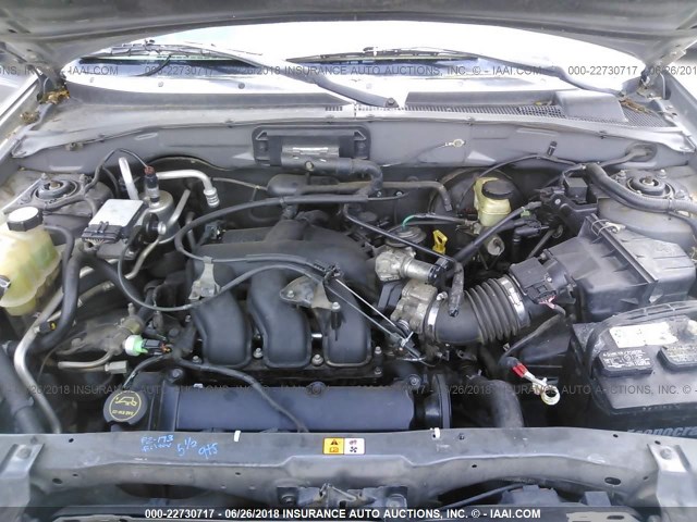 4F2CZ06193KM18908 - 2003 MAZDA TRIBUTE ES GRAY photo 10