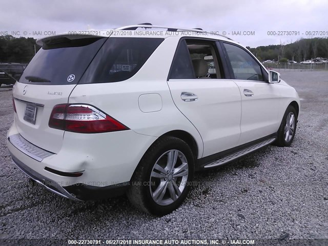 4JGDA2EB3DA147963 - 2013 MERCEDES-BENZ ML 350 BLUETEC WHITE photo 4