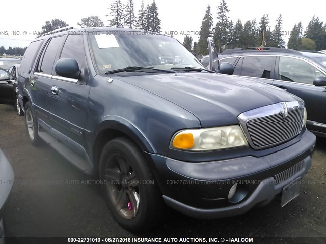 5LMRU27L2WLJ61862 - 1998 LINCOLN NAVIGATOR Bleu photo 1